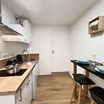 Paris 24 - Calme, Cosy Proche Centre Daire