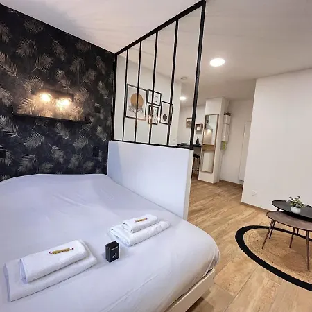 Apartment Paris 24 - Calme, Cosy Proche Centre *
