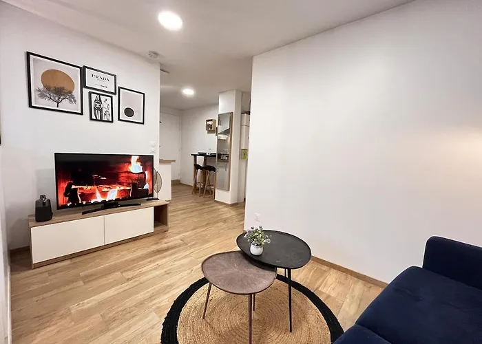 Apartment Paris 24 - Calme, Cosy Proche Centre *