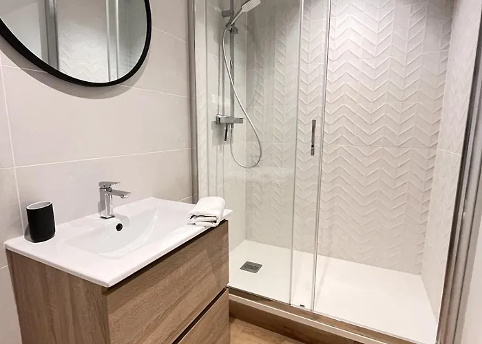 Paris 24 - Calme, Cosy Proche Centre Apartment Reims